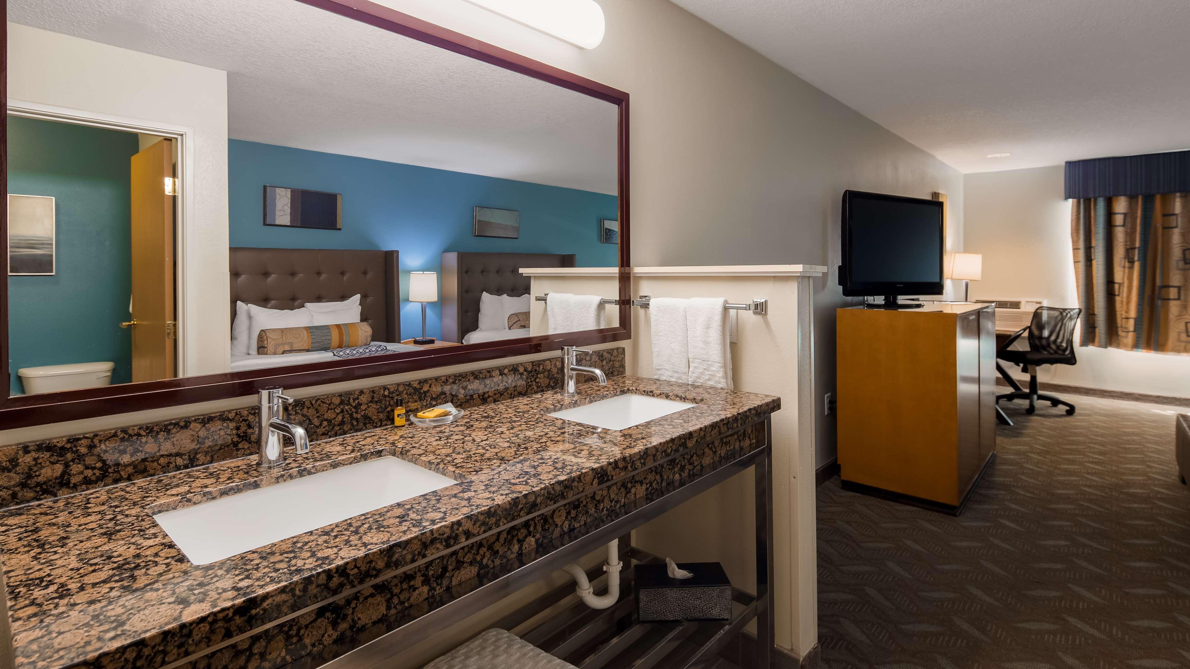 Best Western Plus Liberty Lake Inn Spokane Valley Extérieur photo